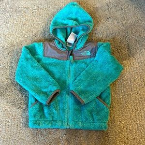 North face fuzzy zip up